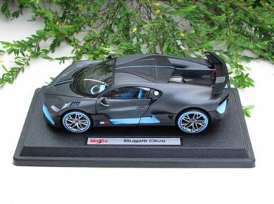 Maisto 1-24 Diecast Car Bugatti Divo 2019