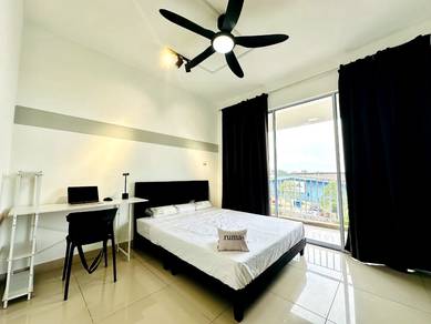 Condominium For Rent in Koi Tropika