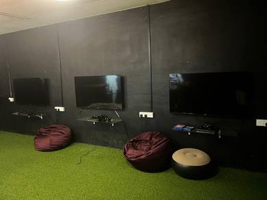 ps 4 with tv (cheap)
