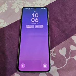 Samsung Z Flip 5