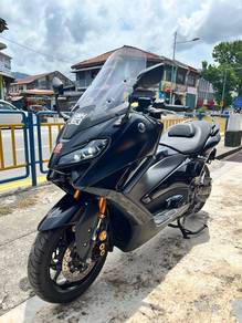 Yamaha TMAX