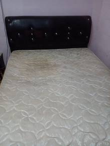 katil dan kabinet baju