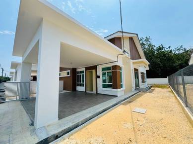 Semi-Detached House For Sale in Merlimau,MLK