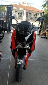 Yamaha XMAX
