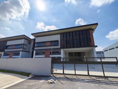 Warehouse / Factory For Sale in Shah Alam,SGR