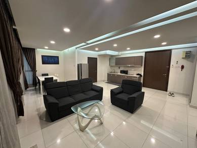 Service Residence For Rent in Regalia Residence