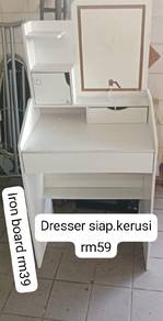 dresser .solek 