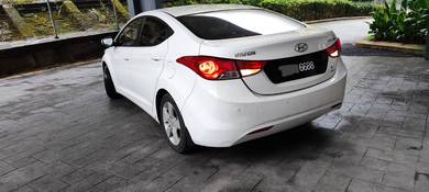 Hyundai Elantra HIGH SPEC in Kepong, KUL