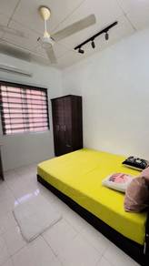 Room in Setia Alam, SGR