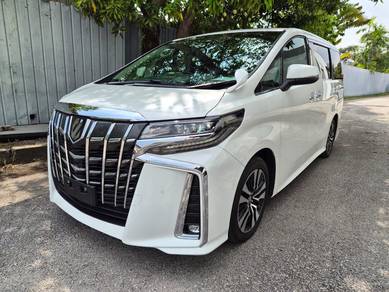 Toyota Alphard SC in Desa Petaling, KUL