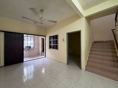 2-storey Terraced House For Rent in Batu Berendam,MLK