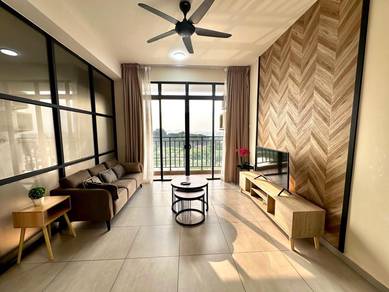 Condominium For Rent in The Quartz Residence