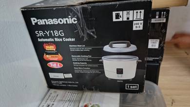 PANASONIC Periuk Nasi Rice Cooker 1.8L SR-Y18G Blu