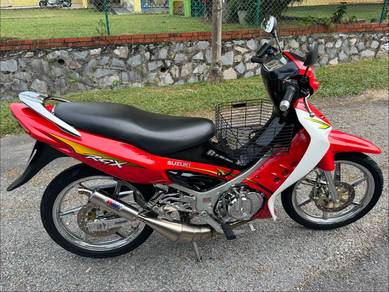 Suzuki RGV