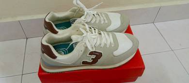 Dr cardin shoe