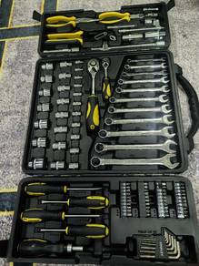 stanley spanar set