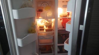 Peti Ais for sale