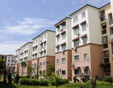 Room in Puchong, SGR