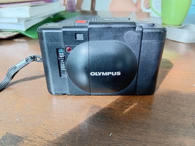 Olympus XA Vintage Film Camera (working)