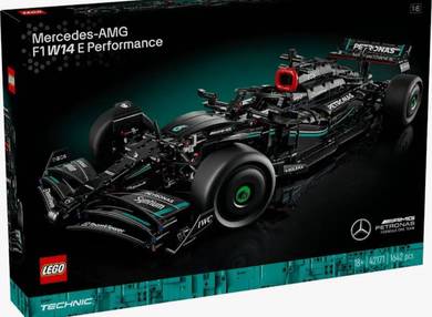 LEGO Petronas Mercedes
