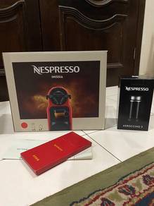 Nespresso Inissia Ruby Red & Milk Frosther