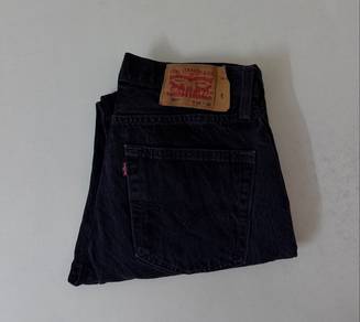 Levi’s 501 sz 32.