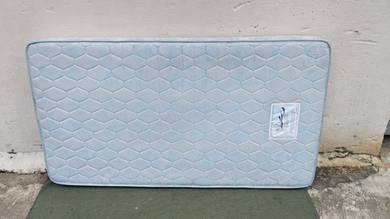 YD84AF Tilam Super Single Spring Mattress 7"