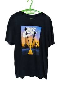 8.nike shirt tee black
