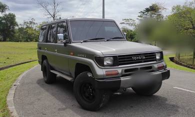 Toyota Land Cruiser II in Kuching, SWK