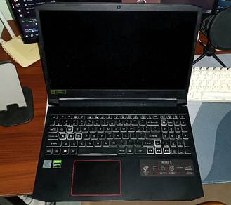 Laptop Acer Nitro 5 (Motherboard Rosak)
