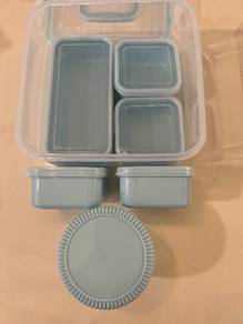 Brand new 7 piece container set