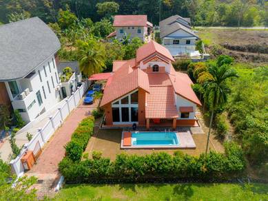 Bungalow House For Sale in Sungai Buloh,SGR