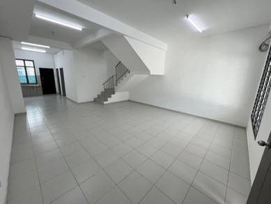 3-storey Terraced House For Rent in Senai,JHR