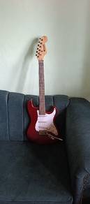 gitar electric dan speaker karaoke 