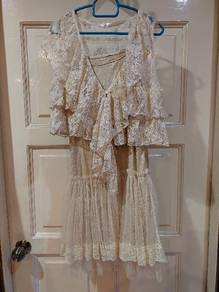 2 in 1 lace dress