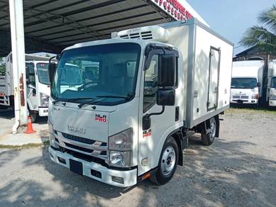 2019/20 Isuzu NLR77UEE Chiller Box 10'1