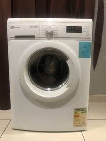 Electrolux laundry machine