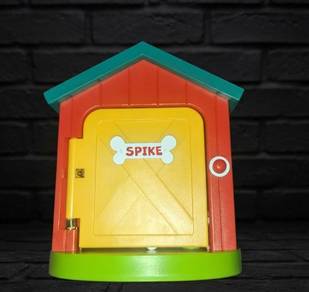 Tom n Jerry ' Spike Dog House' Toys