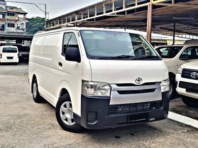 2016 TOYOTA HIACE PANEL 2.5D tip top New TYRES