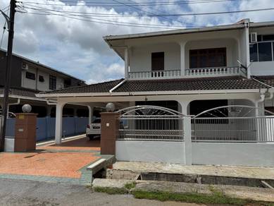 Semi-Detached House For Rent in Kuching,SWK