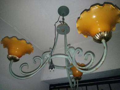 Lampu siling antik retro