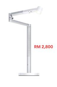 Dyson Solarcycle Morph™ desk