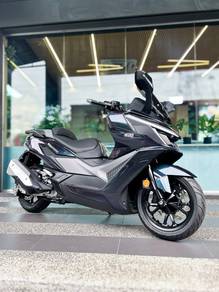 Sym Cruisym 400i