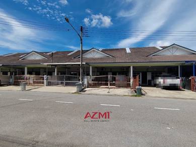Terraced House For Sale in Miri,SWK