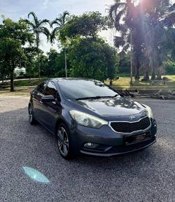 Kia Cerato YD in Kuantan, PHG