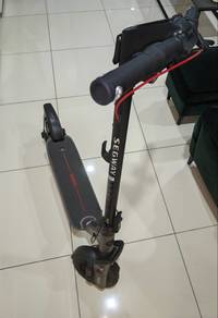Segway eKickScooter F3