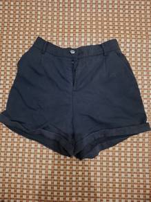 Black Short