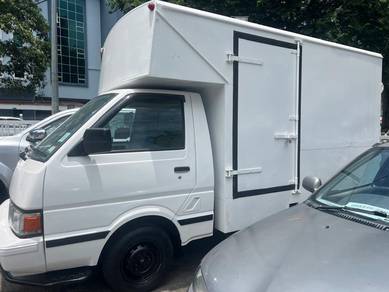 NISSAN VANETTE C22 LUTTON KOTAk