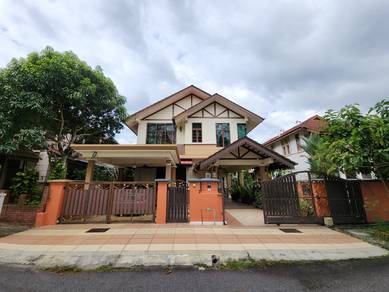 Bungalow House For Sale in Nilai,NSN
