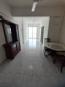Condominium For Rent in BJ Court Condominium
